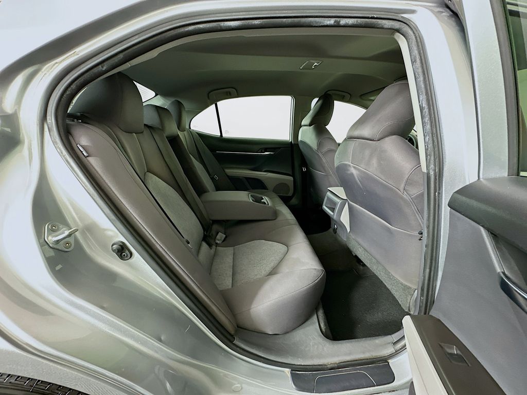 Thumbnail: 2021 Toyota Camry - 25