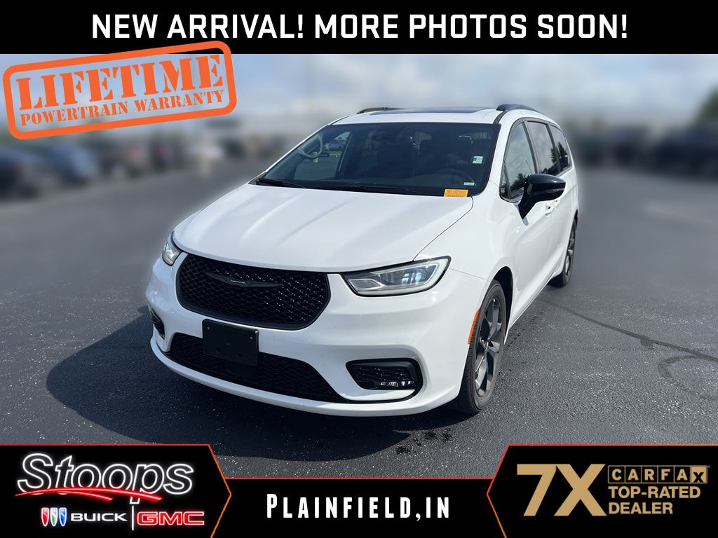 Bright White Clearcoat 2025 Chrysler Pacifica Minivan Front-Wheel Drive 9-Speed Automatic