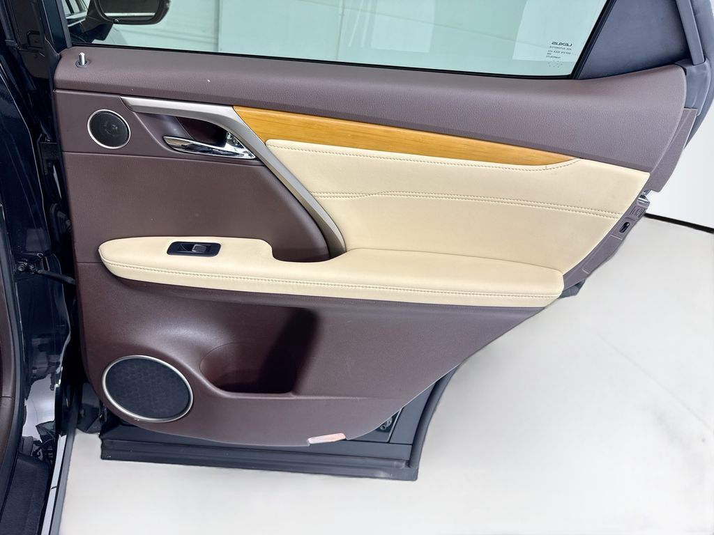 Thumbnail: 2017 Lexus RX - 27