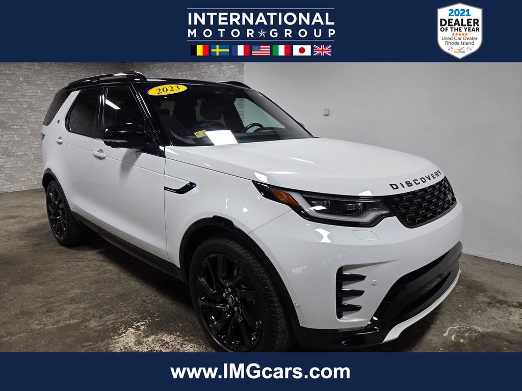 2023 Land Rover Discovery S R Dynamic's photo