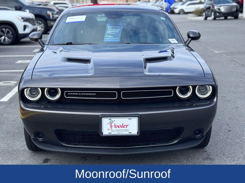 2023 Dodge Challenger SXT AWD