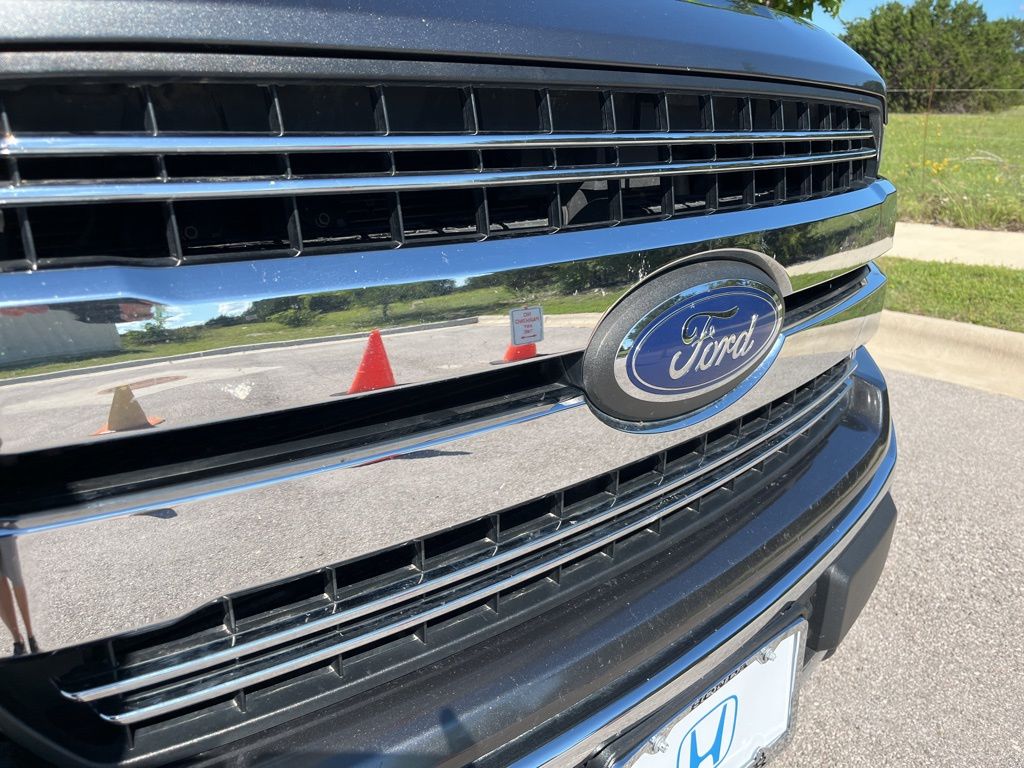 2020 Ford F-150 Lariat 12
