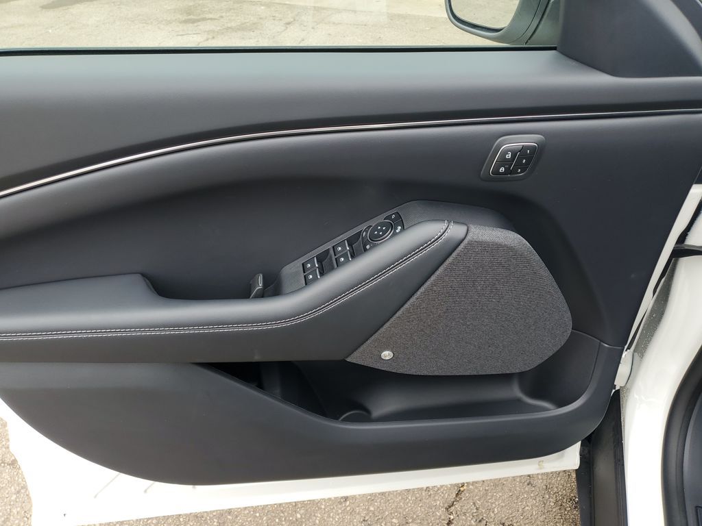 New 2026  Ford Premium image 15