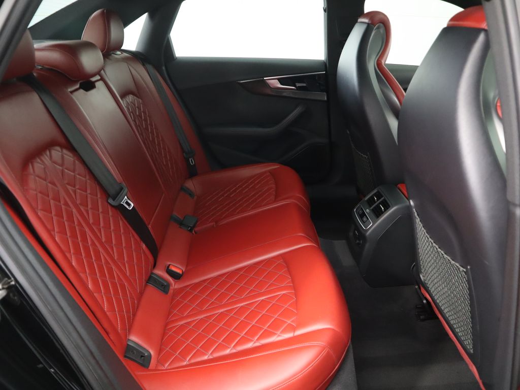 Thumbnail: 2021 Audi S4 - 23