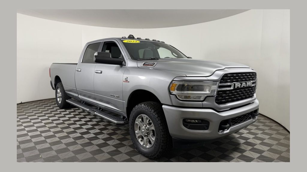 Billet Silver Metallic Clearcoat 2022 RAM 3500 Pickup Truck Four-Wheel Drive 6-Speed Automatic