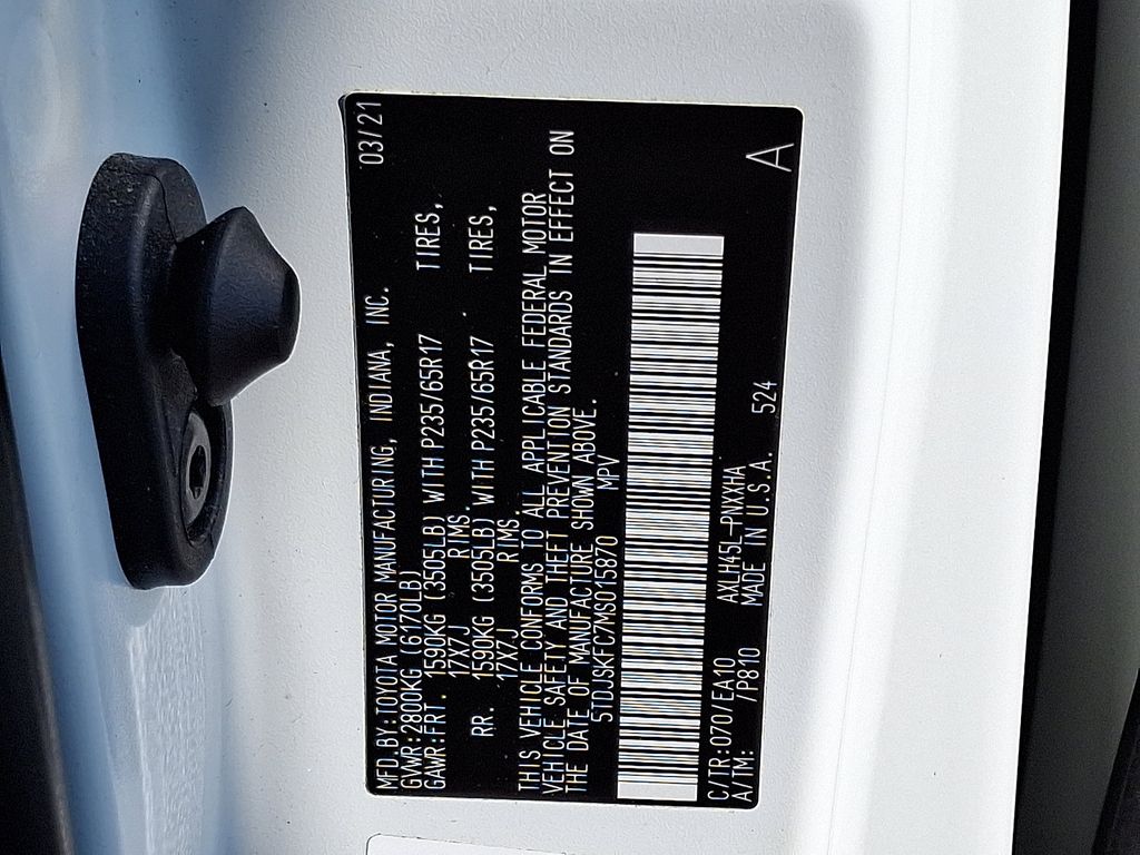 Thumbnail: 2021 Toyota Sienna - 27