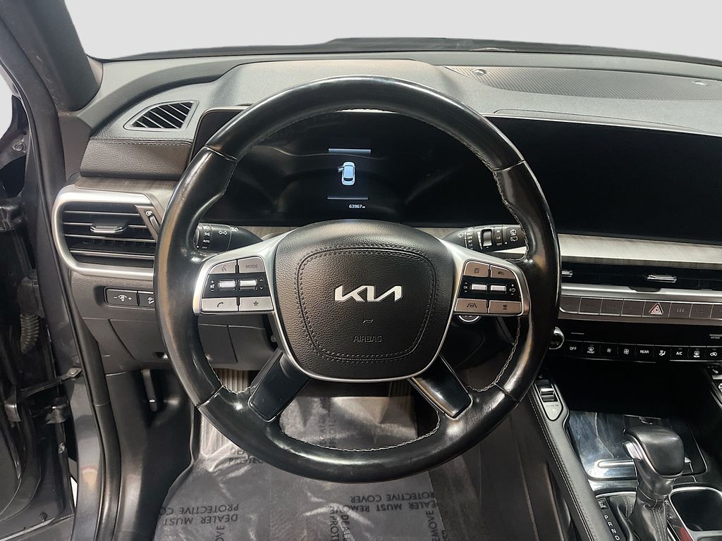 Used 2023 Gravity Gray Kia EX image 11