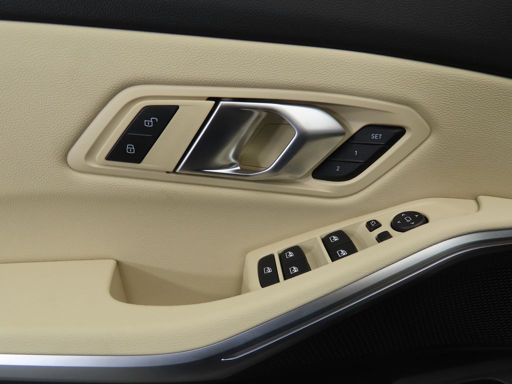 Thumbnail: 2026 BMW 3 Series - 22