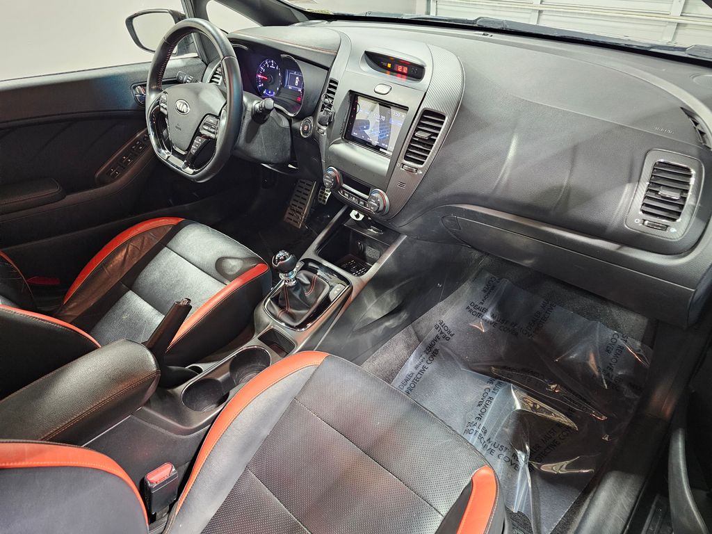 Used 2018 Gray Kia SX image 10