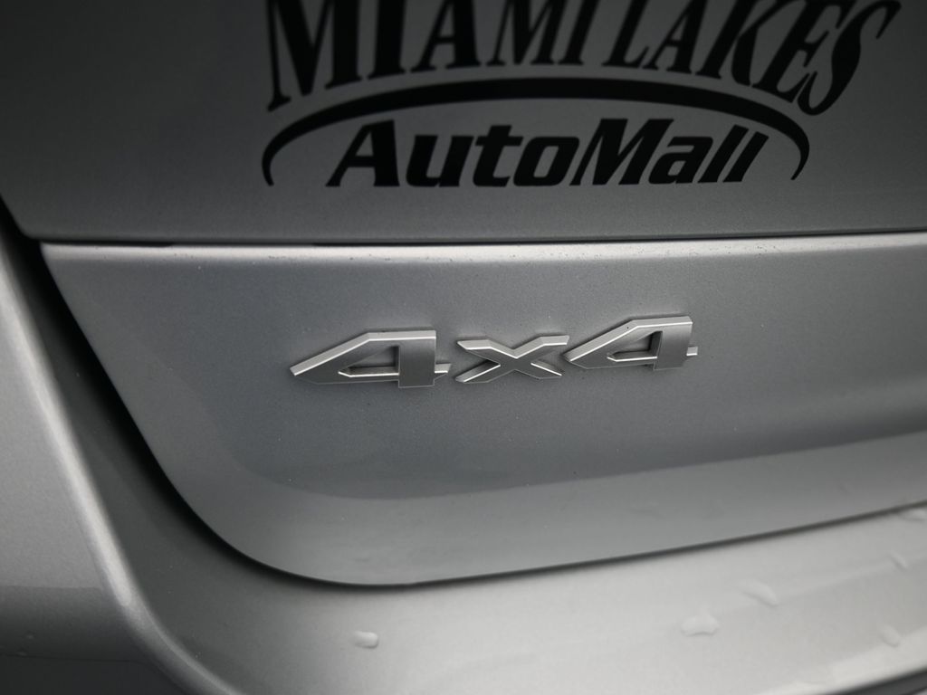 Used 2024 Silver Zynith Jeep Overland image 48