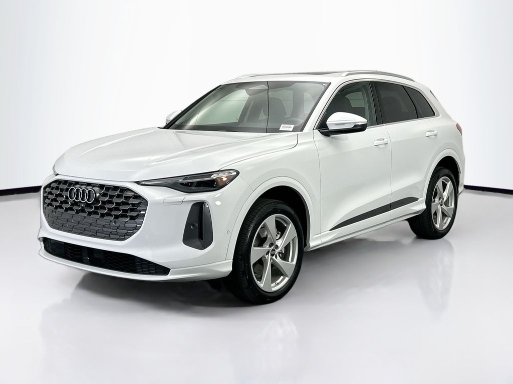 Thumbnail: 2025 Audi Q5 - 1