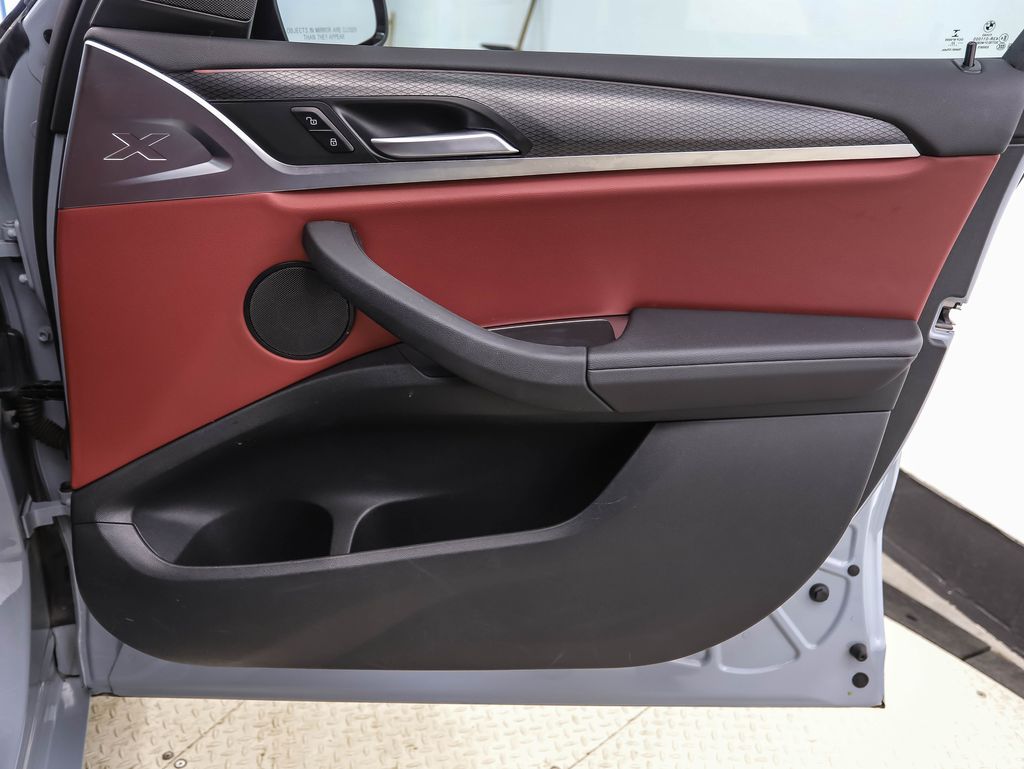 Thumbnail: 2022 BMW X3 - 28