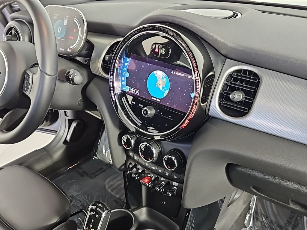 Thumbnail: 2023 MINI Cooper - 15