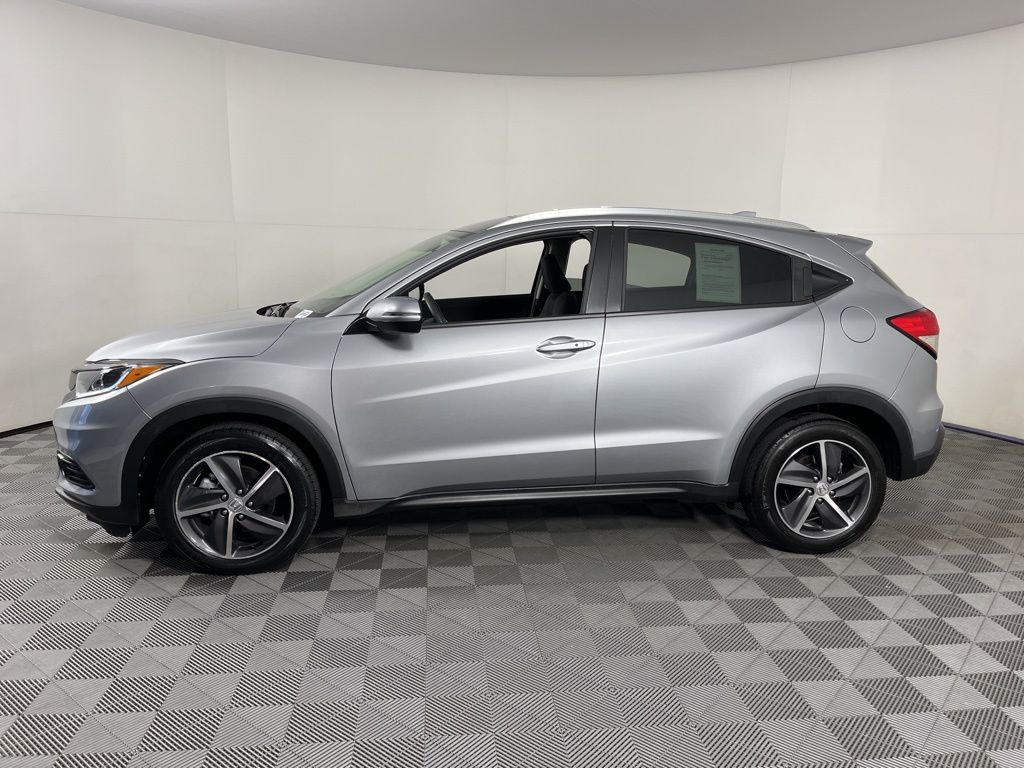 2022 Honda HR-V EX 2