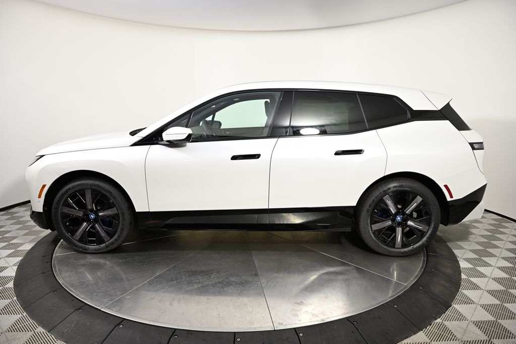 Thumbnail: 2025 BMW iX - 2