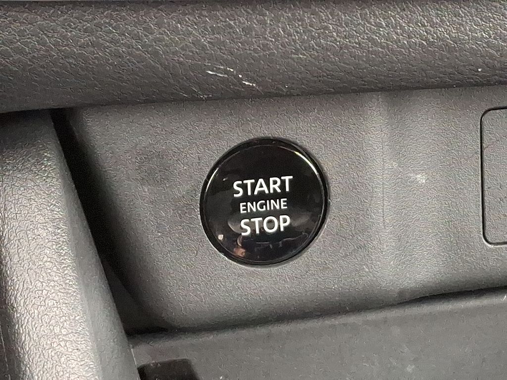 Thumbnail: 2025 Nissan Rogue - 25