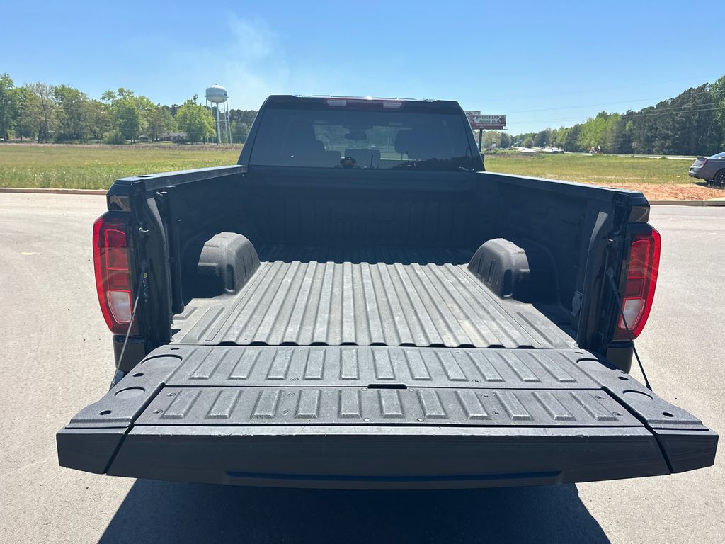 Used 2022 Onyx Black GMC Elevation image 18