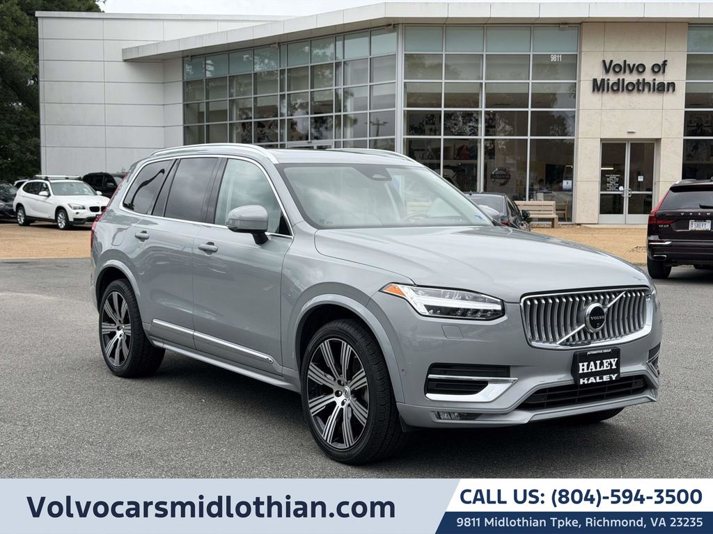 Vapour Gray Metallic 2024 Volvo XC90 SUV / Crossover All-Wheel Drive Automatic