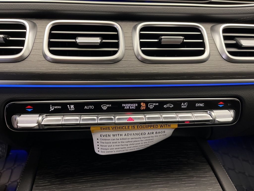 Thumbnail: 2026 Mercedes-Benz GLS - 20