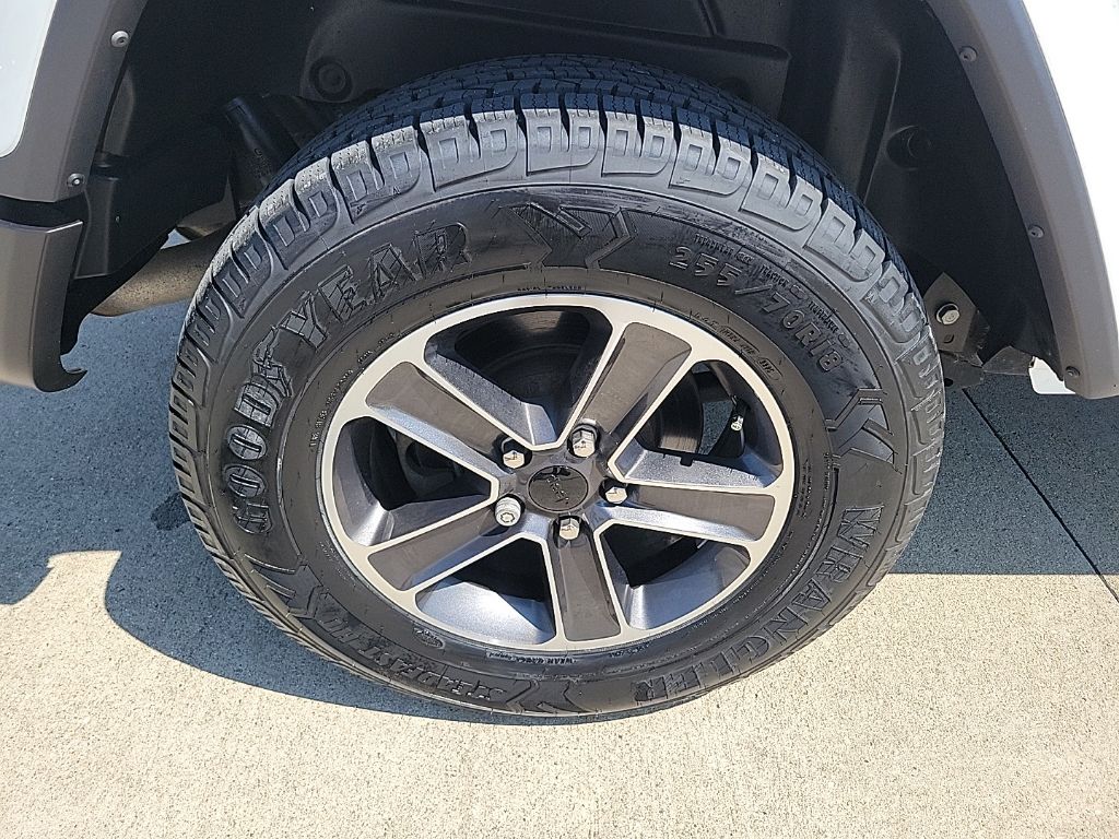 Used 2023 Jeep Wrangler SUV