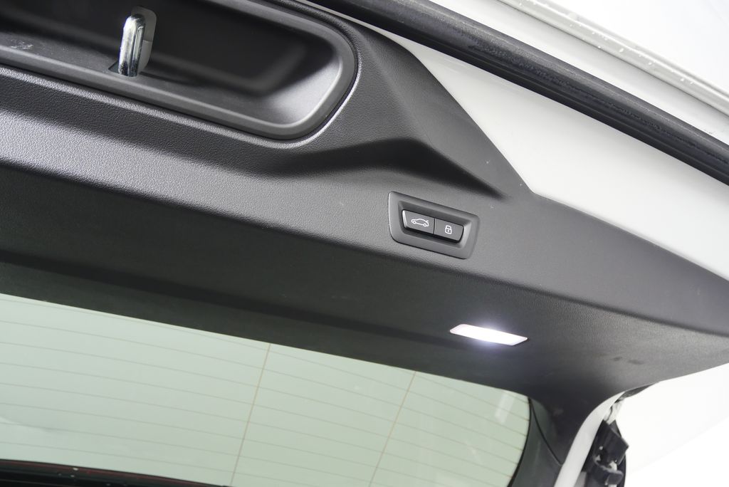 Thumbnail: 2025 BMW X5 - 18