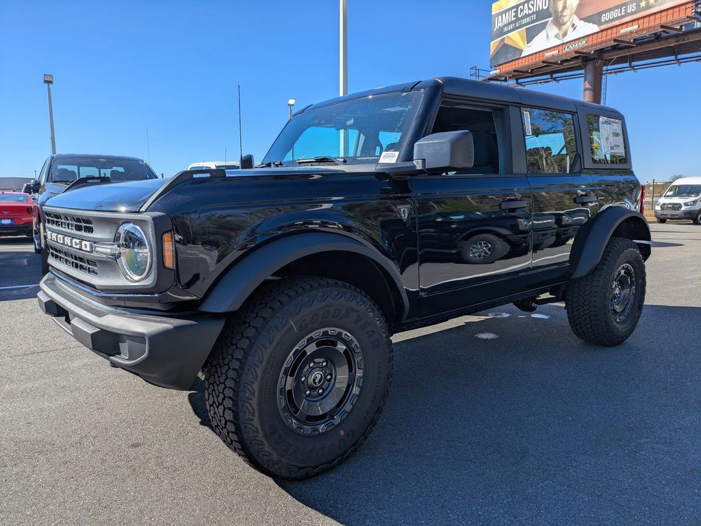 2025 Ford Bronco 