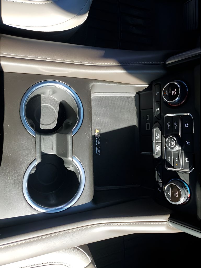 Used Car 2021 Chevrolet Suburban  Z71 For Sale Under $60,000 In Austin, Texas