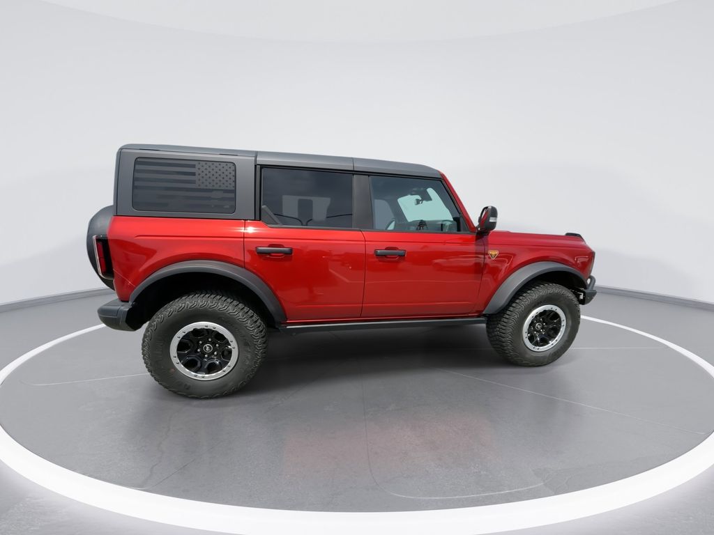 Used 2022 Chili Pepper Red Ford Badlands image 9