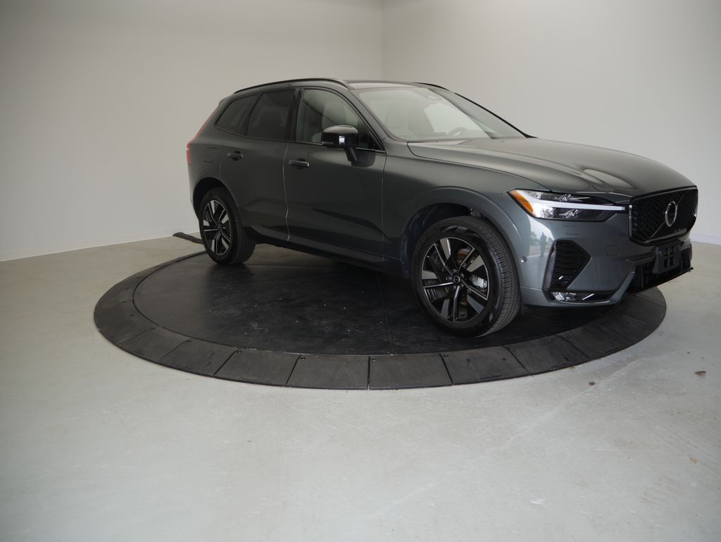 Thumbnail: 2026 Volvo XC60 - 7