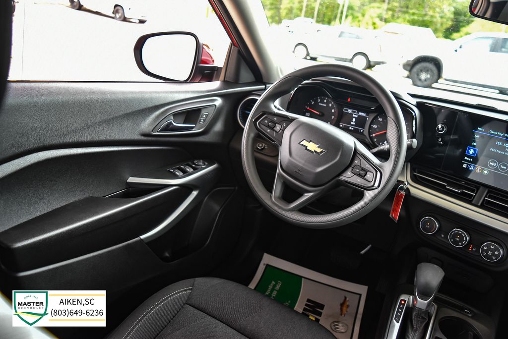 New 2026 Chevrolet Trax SUV