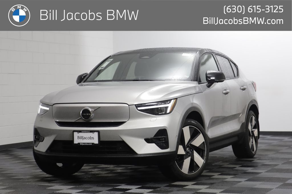 Silver Dawn Metallic 2022 Volvo C40 Recharge Ultimate eAWD SUV / Crossover Automatic