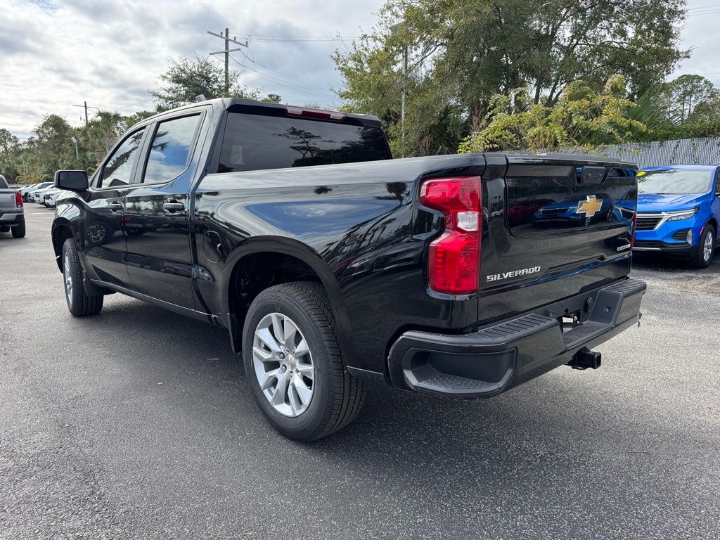 2025 Chevrolet Silverado 1500 Custom 6