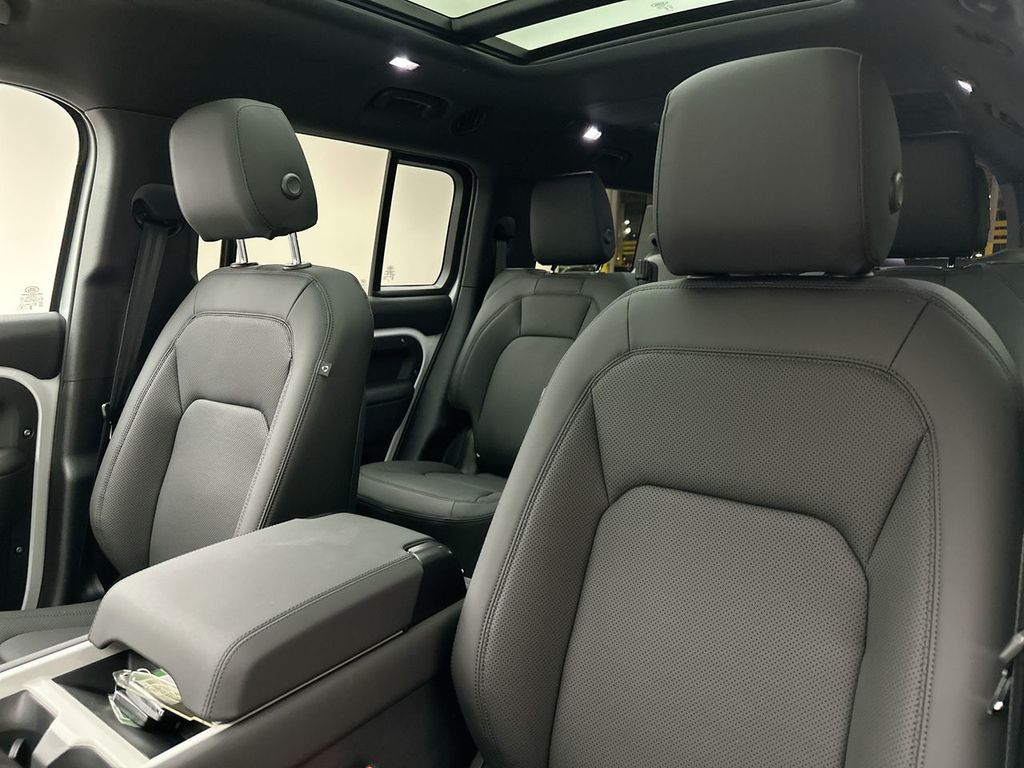 Thumbnail: 2026 Land Rover Defender - 11