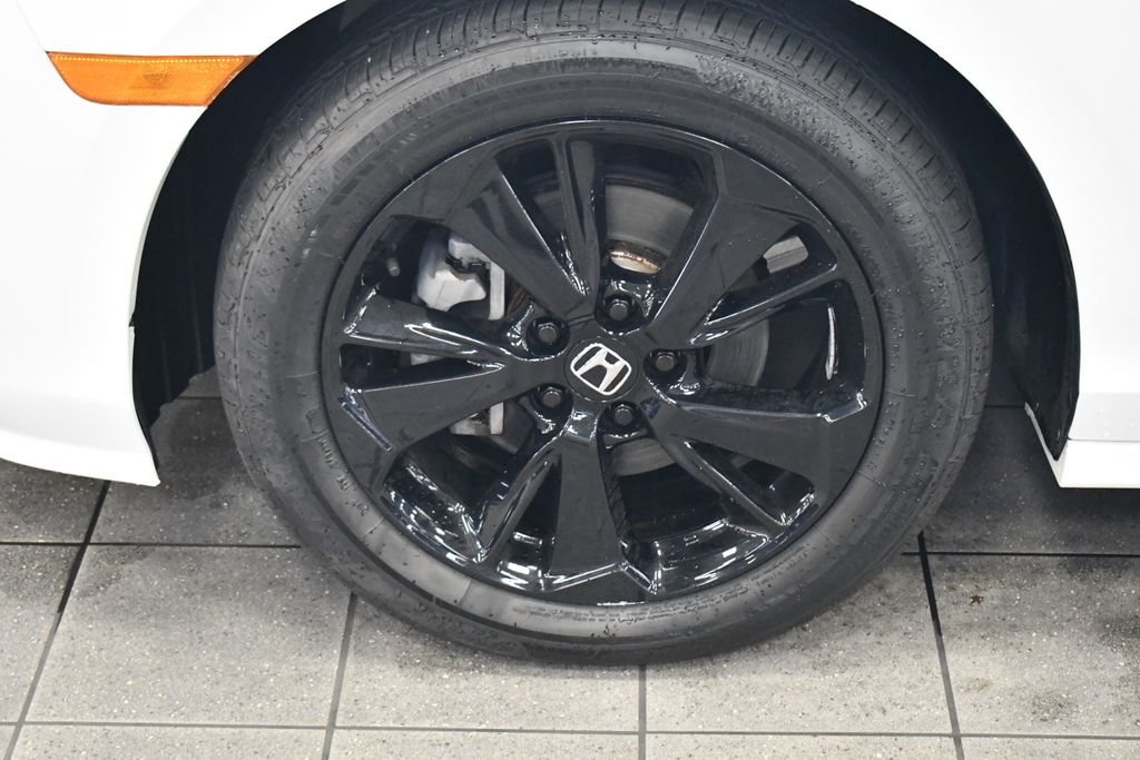 Thumbnail: 2023 Honda Odyssey - 15