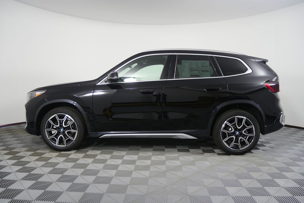 Thumbnail: 2026 BMW X1 - 6