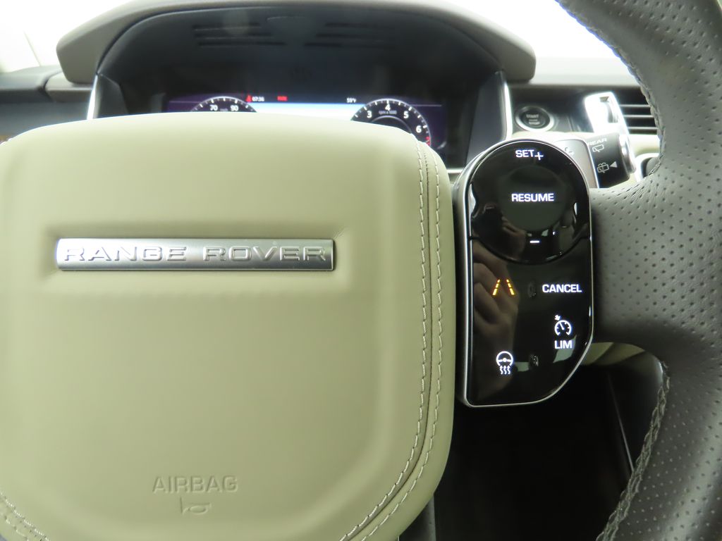 Thumbnail: 2022 Land Rover Range Rover Sport - 12