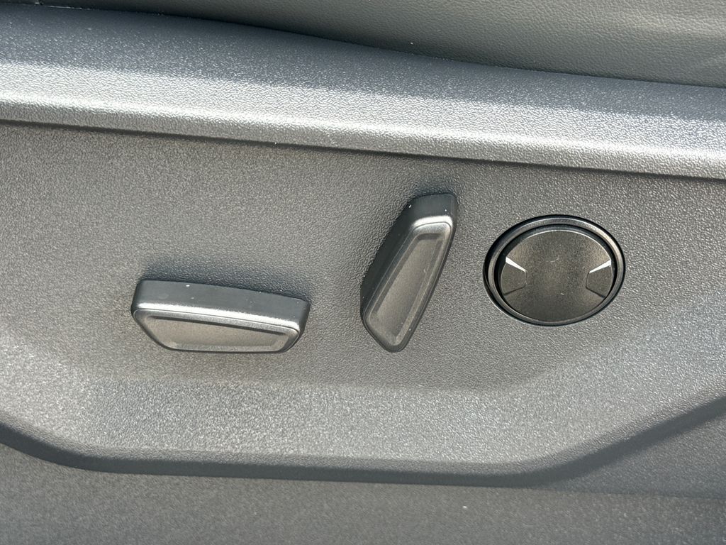 Certified Used 2025 Blue Ford Active image 27