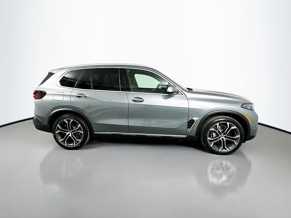 Thumbnail: 2026 BMW X5 - 4