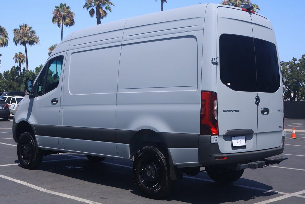 2024 Mercedes-Benz Sprinter 2500 2