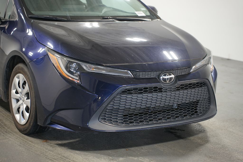 2022 Toyota Corolla LE 4