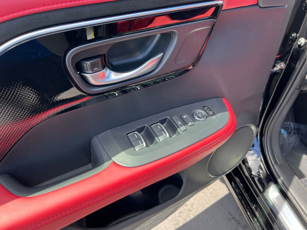 Thumbnail: 2025 Acura ADX - 12