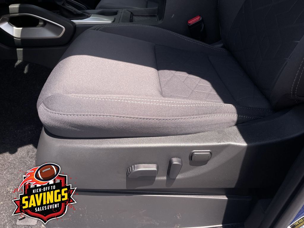 Used 2025 Nissan Frontier Truck
