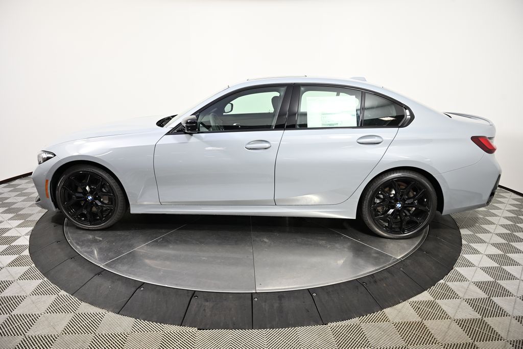 Thumbnail: 2025 BMW 3 Series - 2