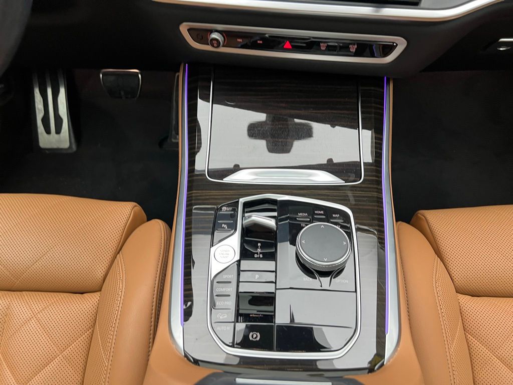 Thumbnail: 2024 BMW X5 - 11