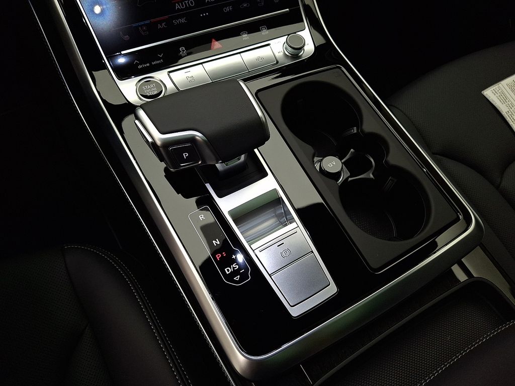 Thumbnail: 2026 Audi Q7 - 11