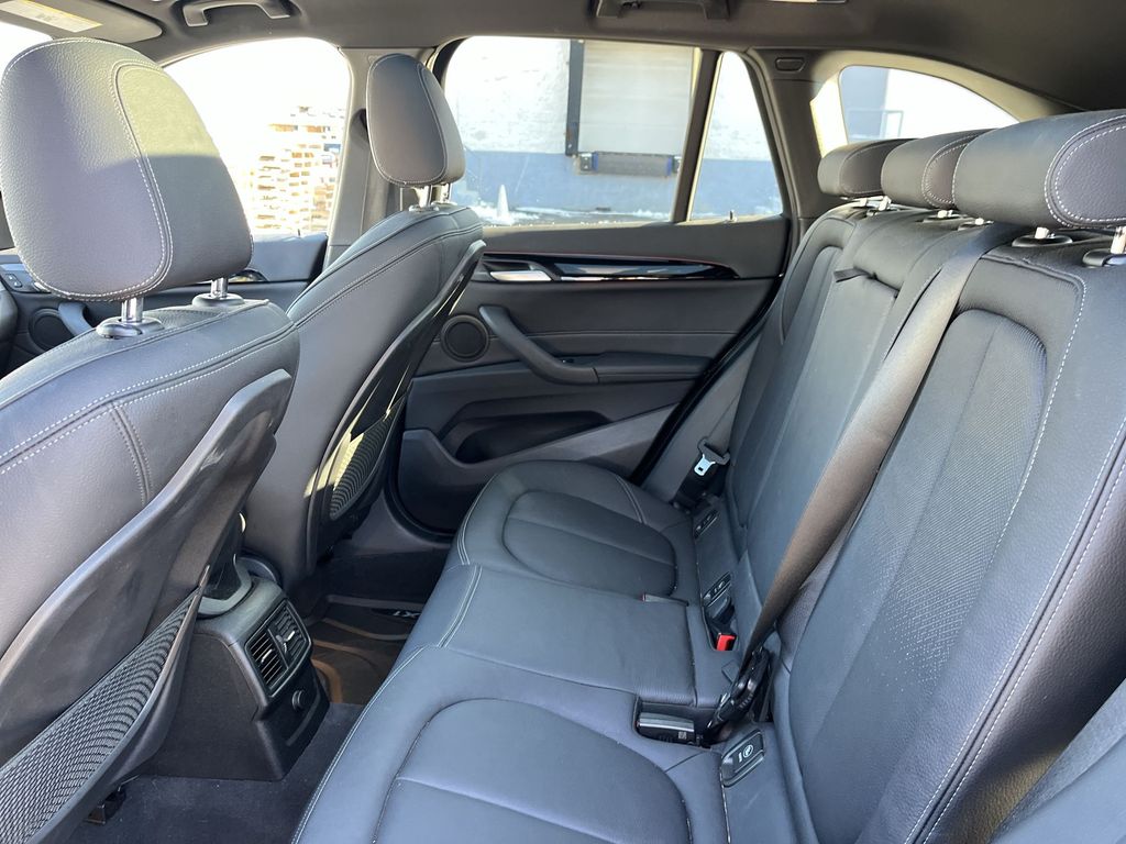 Thumbnail: 2018 BMW X1 - 22