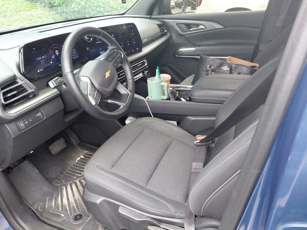Used 2024 Lakeshore Blue Metallic Chevrolet LS image 6