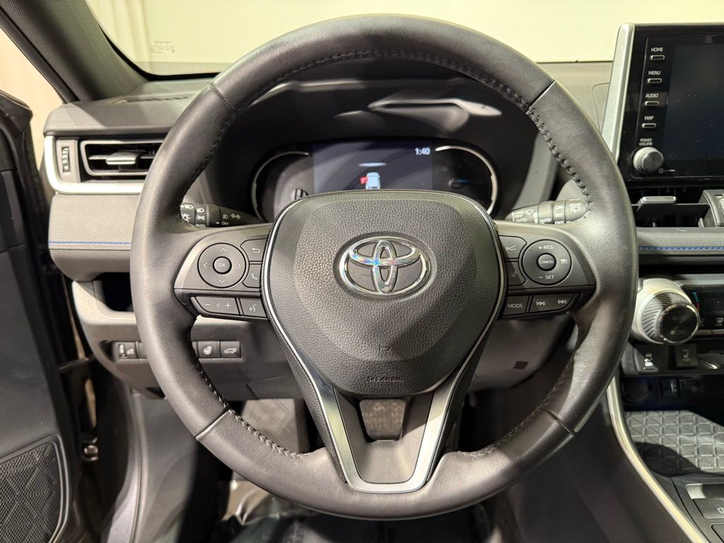 Thumbnail: 2019 Toyota RAV4 - 24