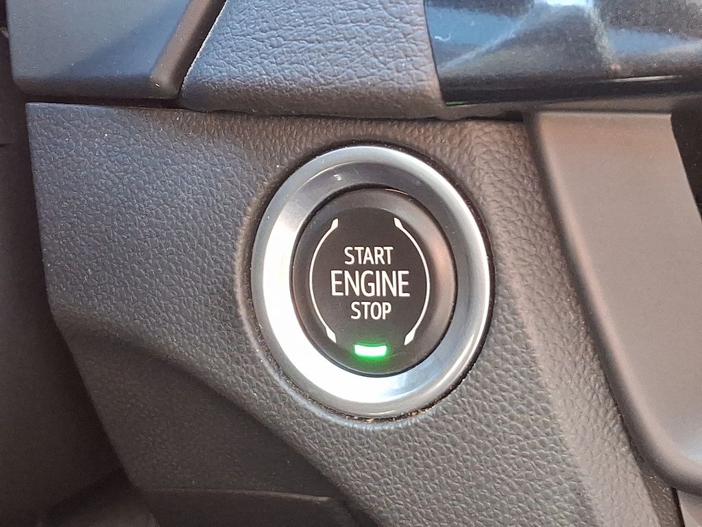 Thumbnail: 2023 Cadillac CT4 - 25