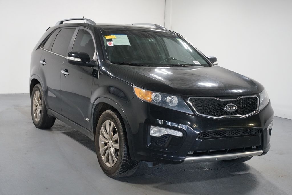 Thumbnail: 2013 Kia Sorento - 3